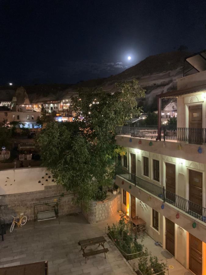 Cappadocia Ozbek Stone House Hotel Göreme Exterior photo