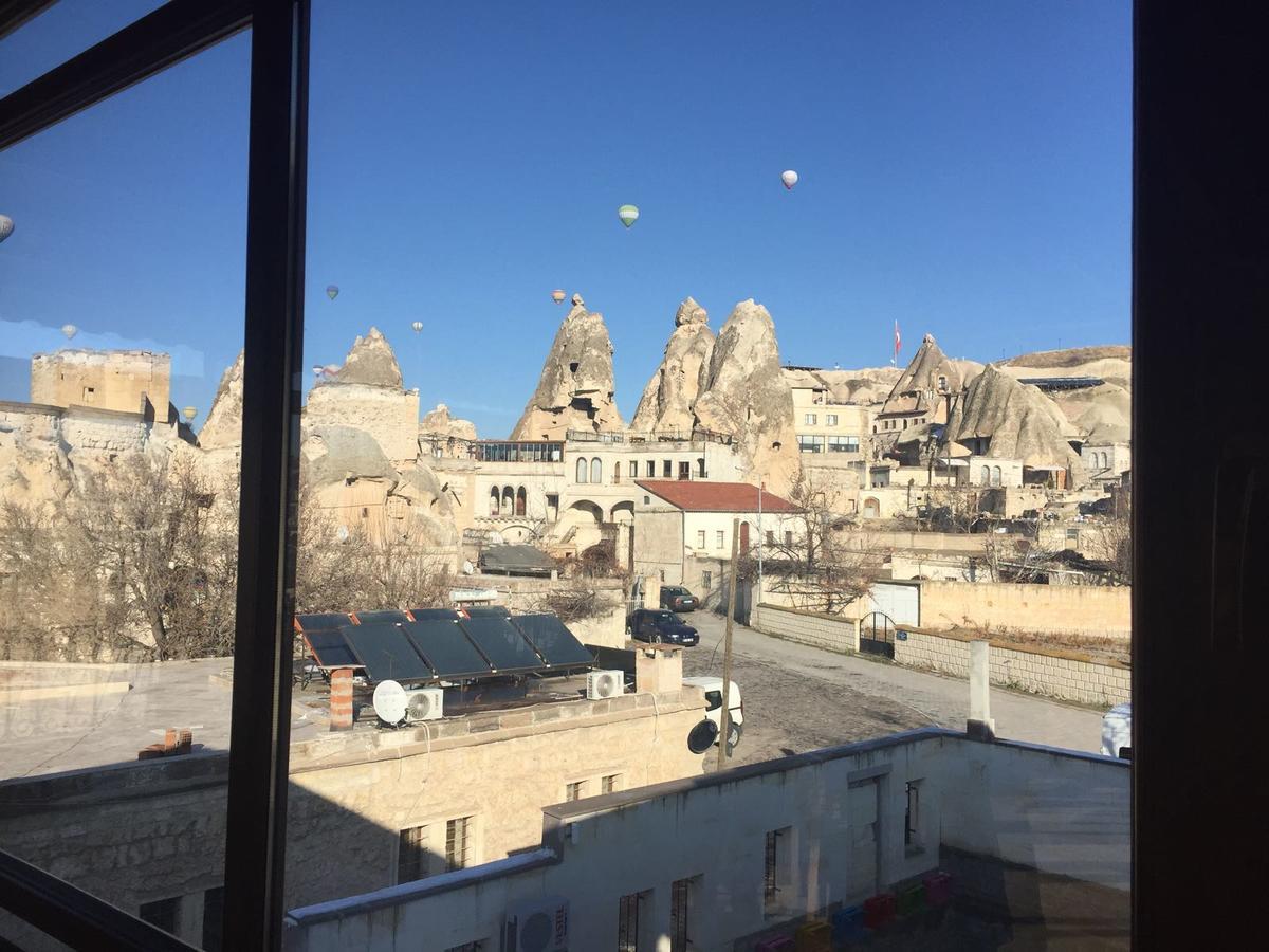 Cappadocia Ozbek Stone House Hotel Göreme Exterior photo