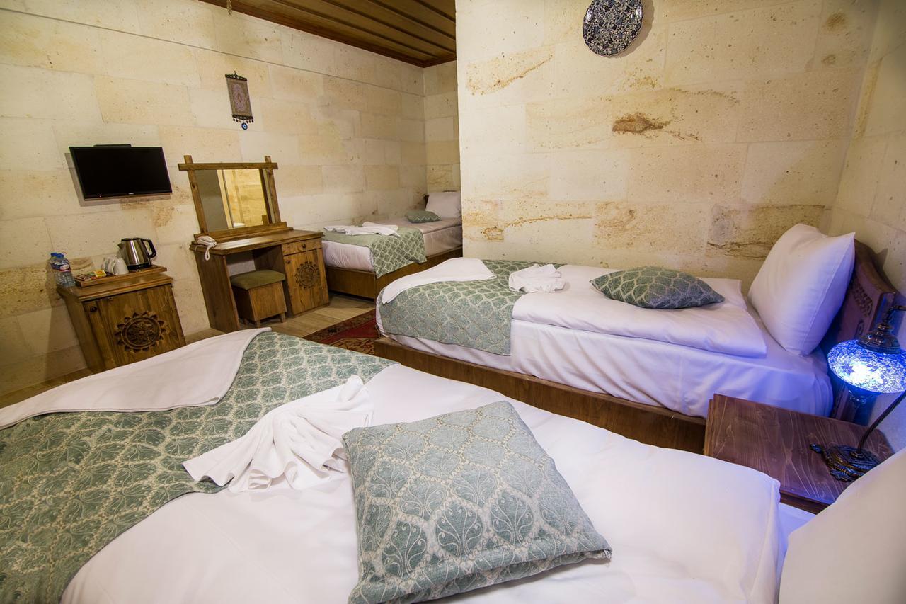 Cappadocia Ozbek Stone House Hotel Göreme Exterior photo